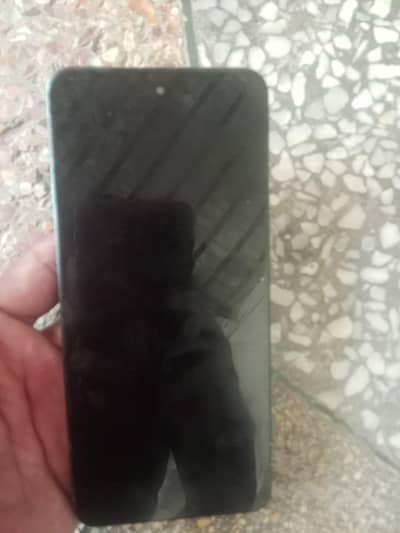 vivo y28 8/128