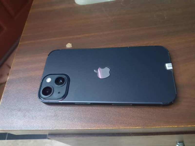 Apple iPhone 13 0