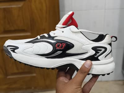 High Quality Joggers/Grippers (Only 1 time used)