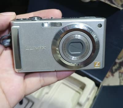Panasonic DMC F3