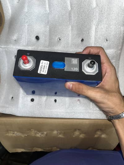 3.2 v 120amp EV