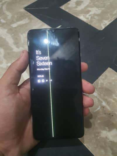 One Plus 7T ( 2 expensive cover bhi sath hai)