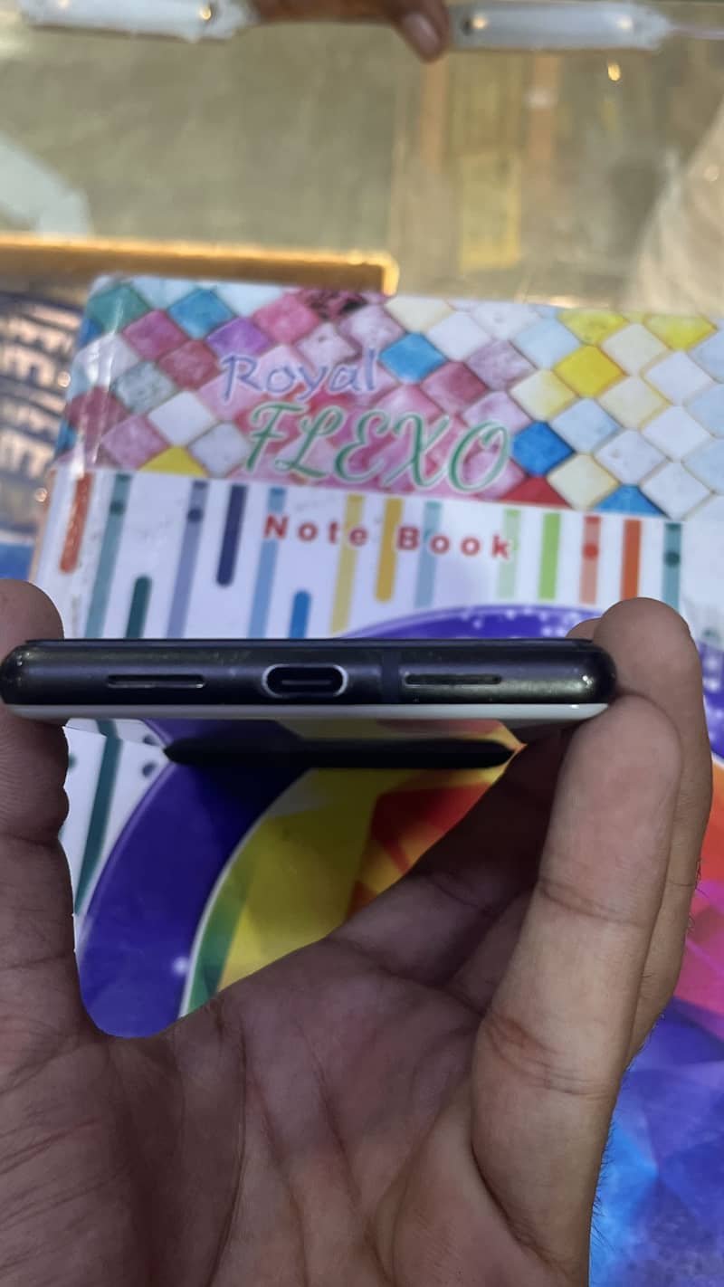 Google Pixel 6 3