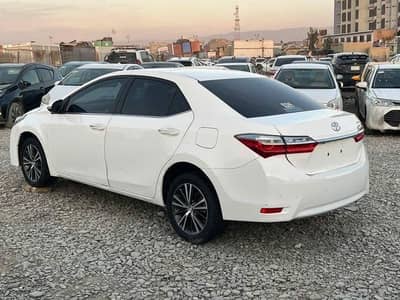 Toyota Corolla Altis 2024