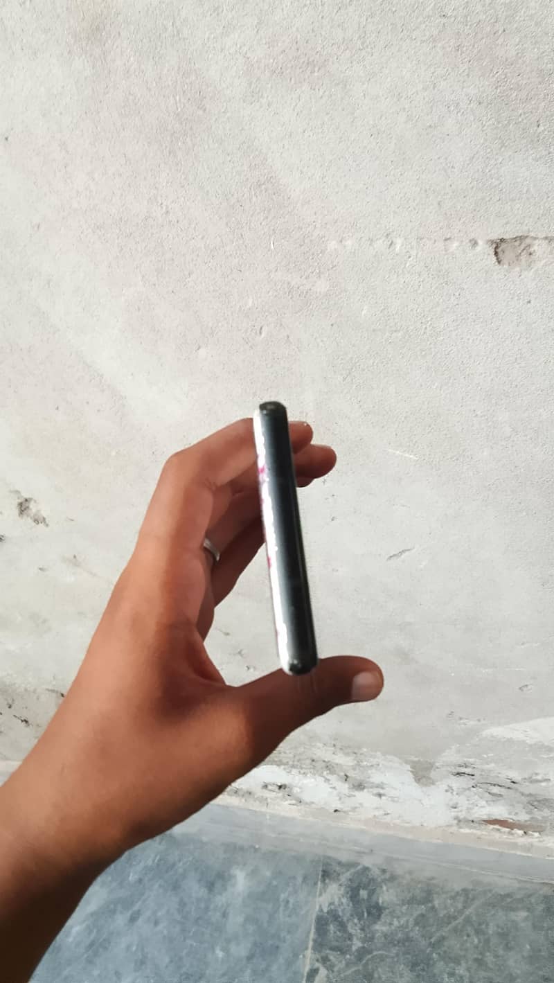 Google Pixel 6a 4