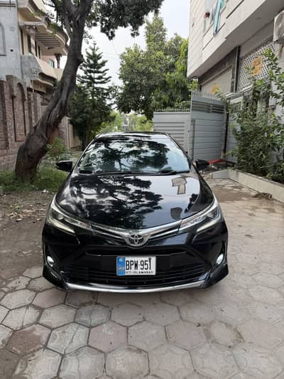 Toyota Altis Grande 2018