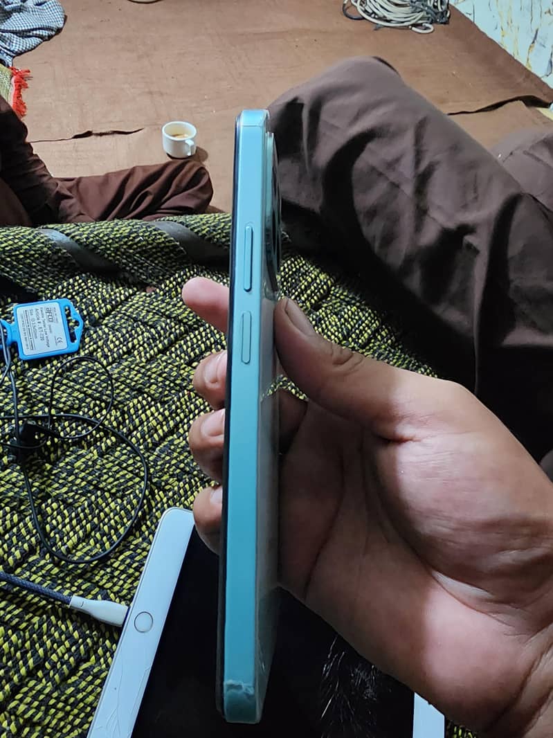 Honor 6C 3