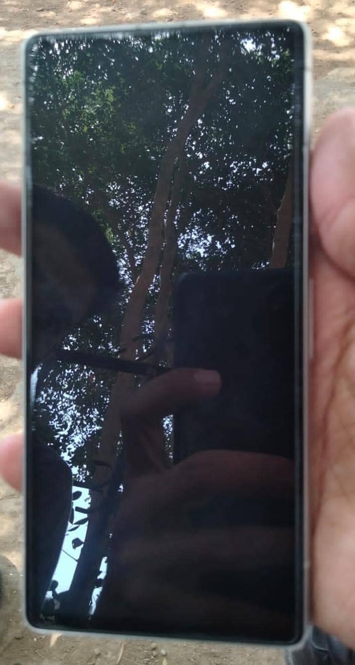 Google Pixel 7a 1