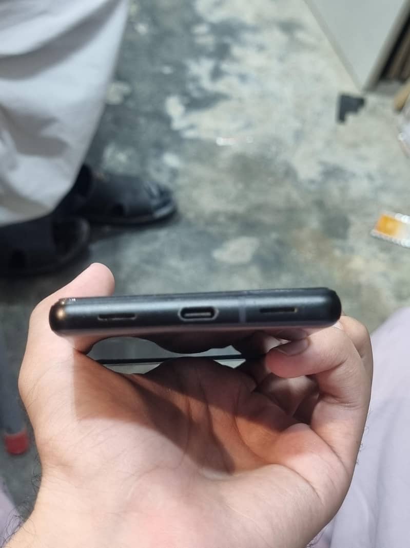 Google Pixel 6a 4