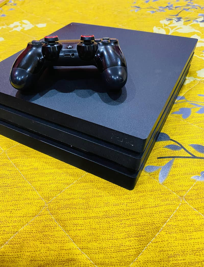 PS4 pro 1tb condition 10/10 without controller. 2