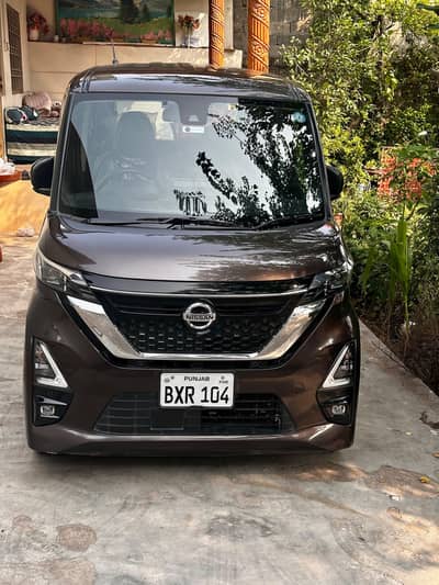 Nissan Roox 2024