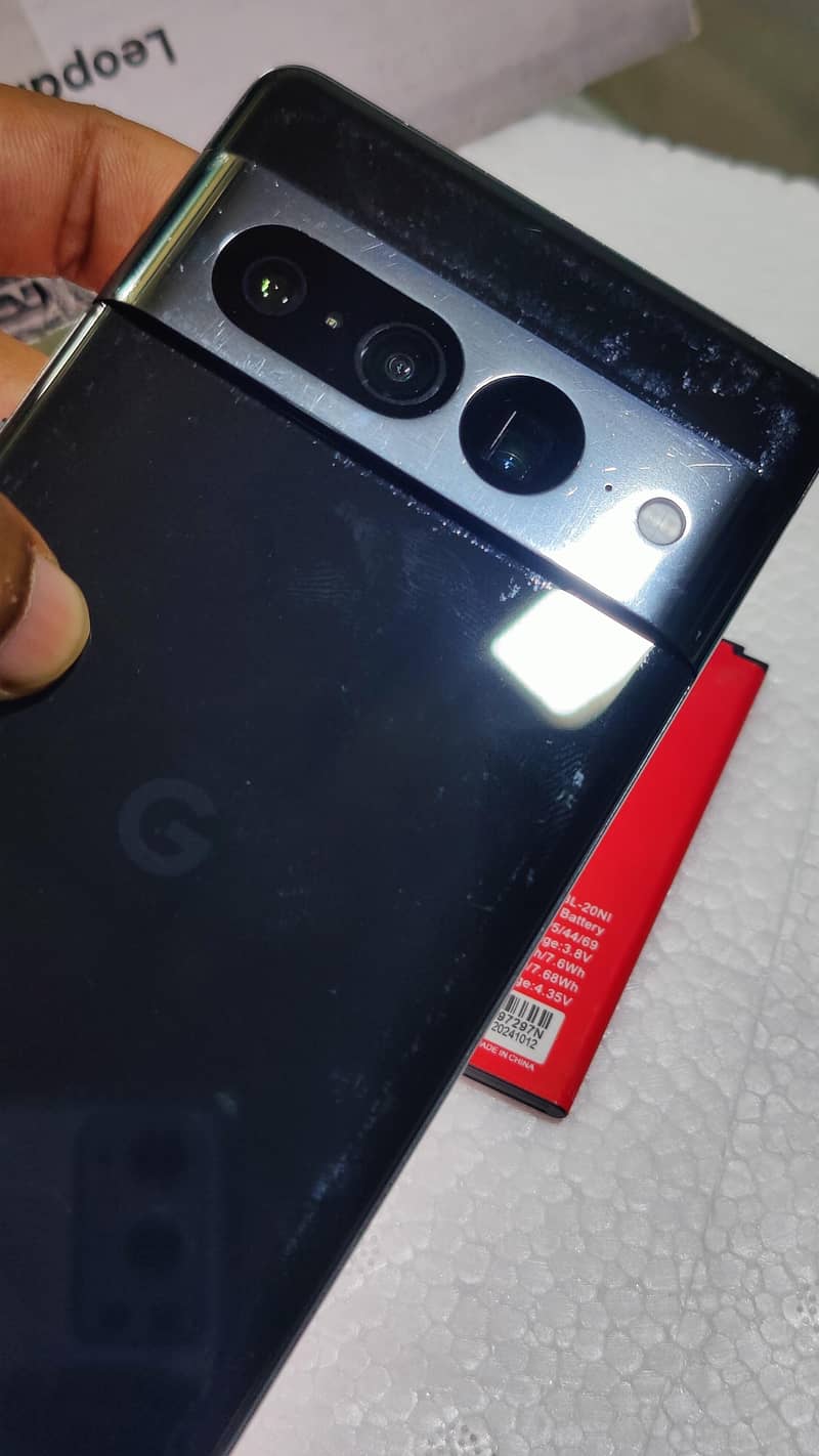 Google Pixel 7 Pro 13