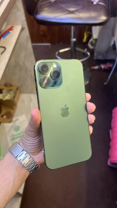 13 pm 256 gb non pta green color glass unknown part with box