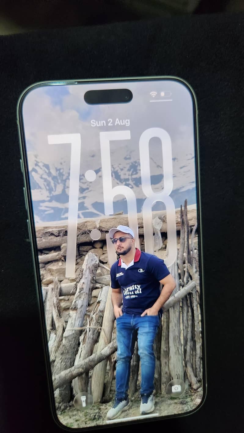 Apple iPhone 17 Pro Max 1