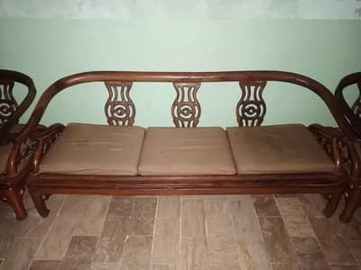 1 bara sofa 2 chote sofe