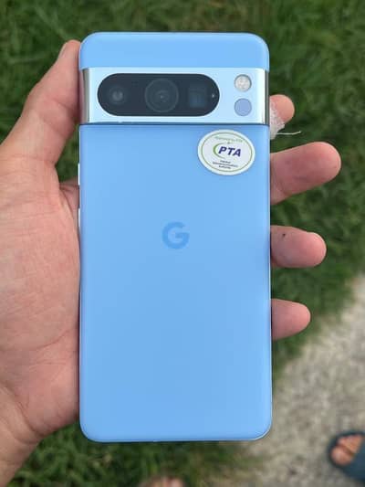 Google Pixel 8 Pro