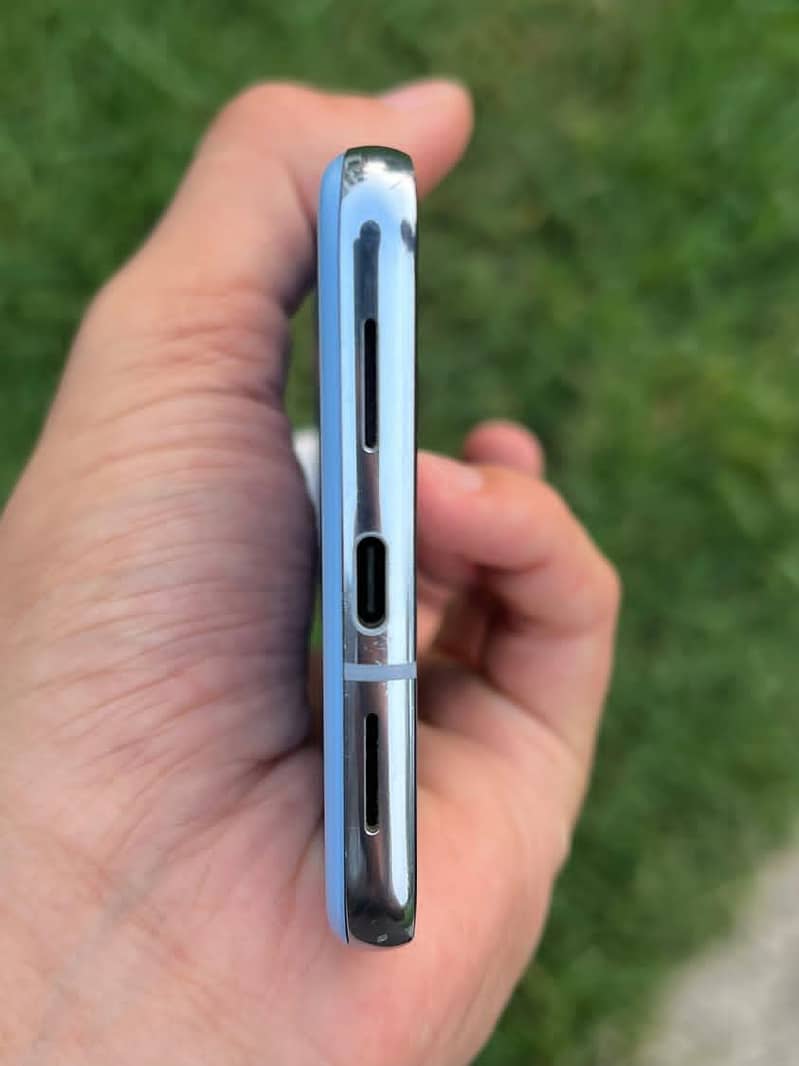 Google Pixel 8 Pro 6