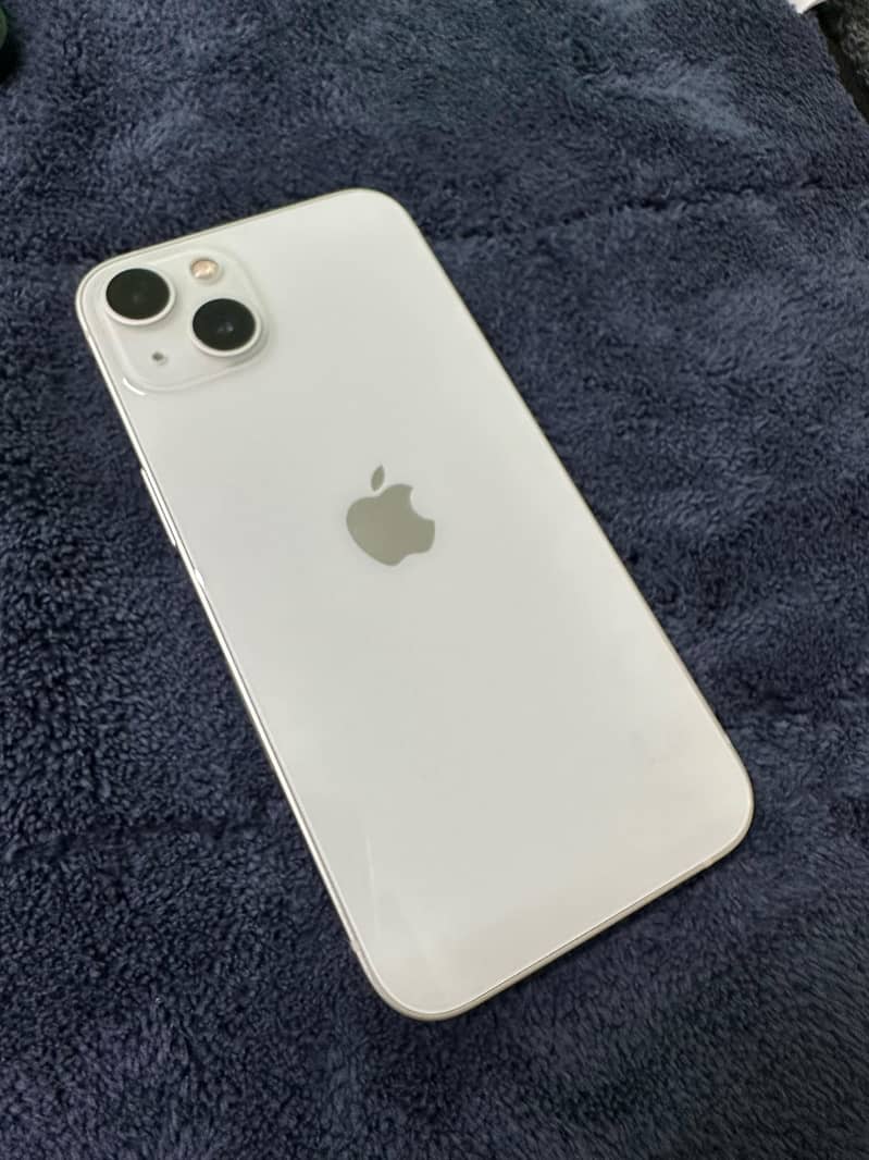 Apple iPhone 13 7