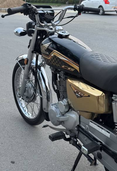 Honda CG 125 S (Gold Edition)