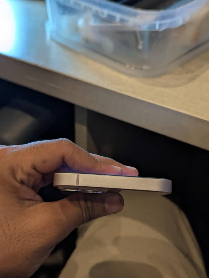 Apple iPhone 13 1