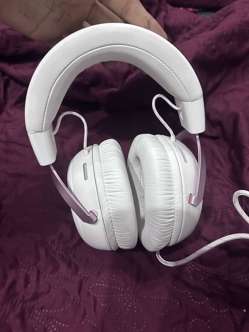Hyperxcloud 3 white 1