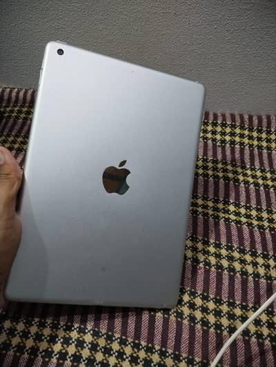 iPad 5th Generation 32GB