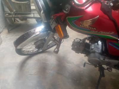 Honda Cr 70 urgent sale Kara ha price 89000 ha