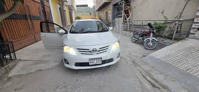 Toyota Corolla Altis 2012