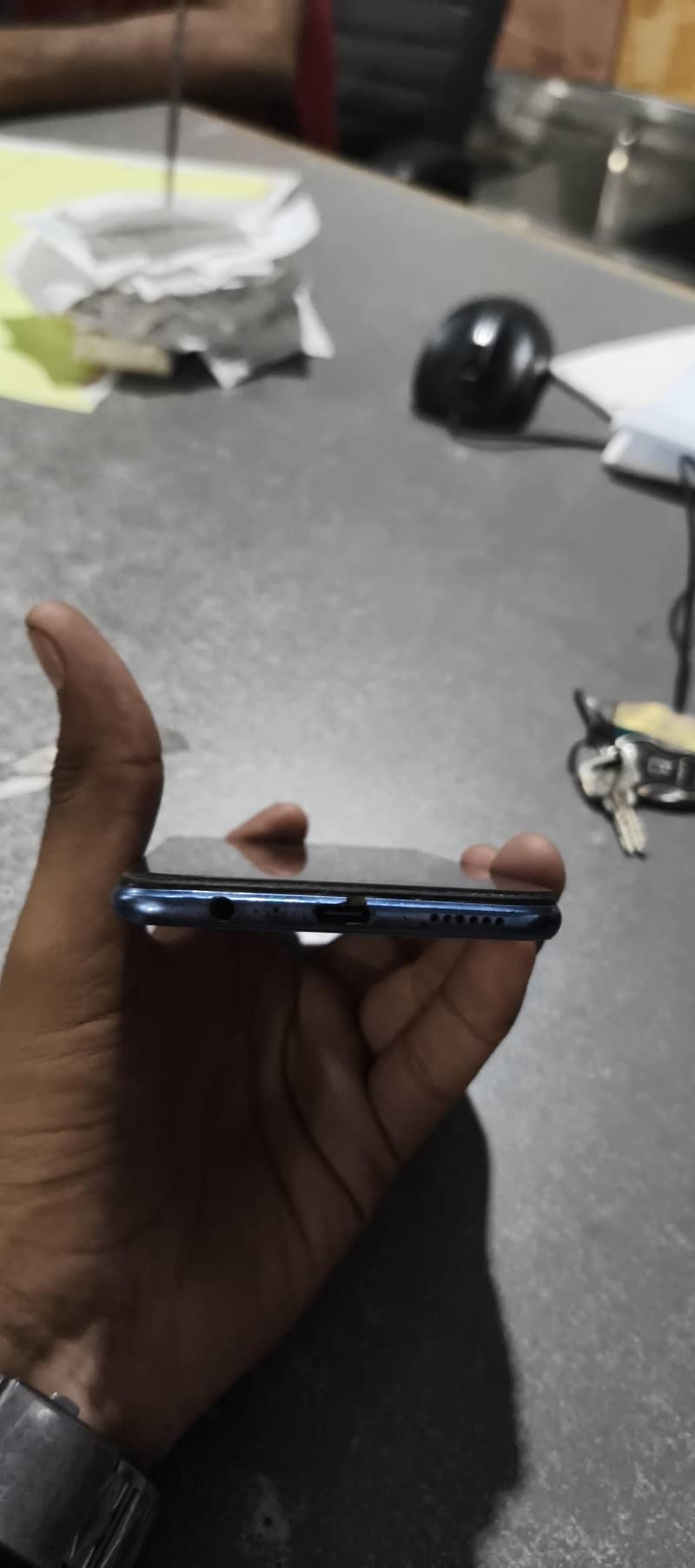 Vivo V21e 4