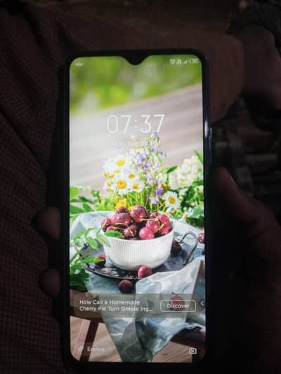 Infinix Hot 11 Play .   4 64 ram