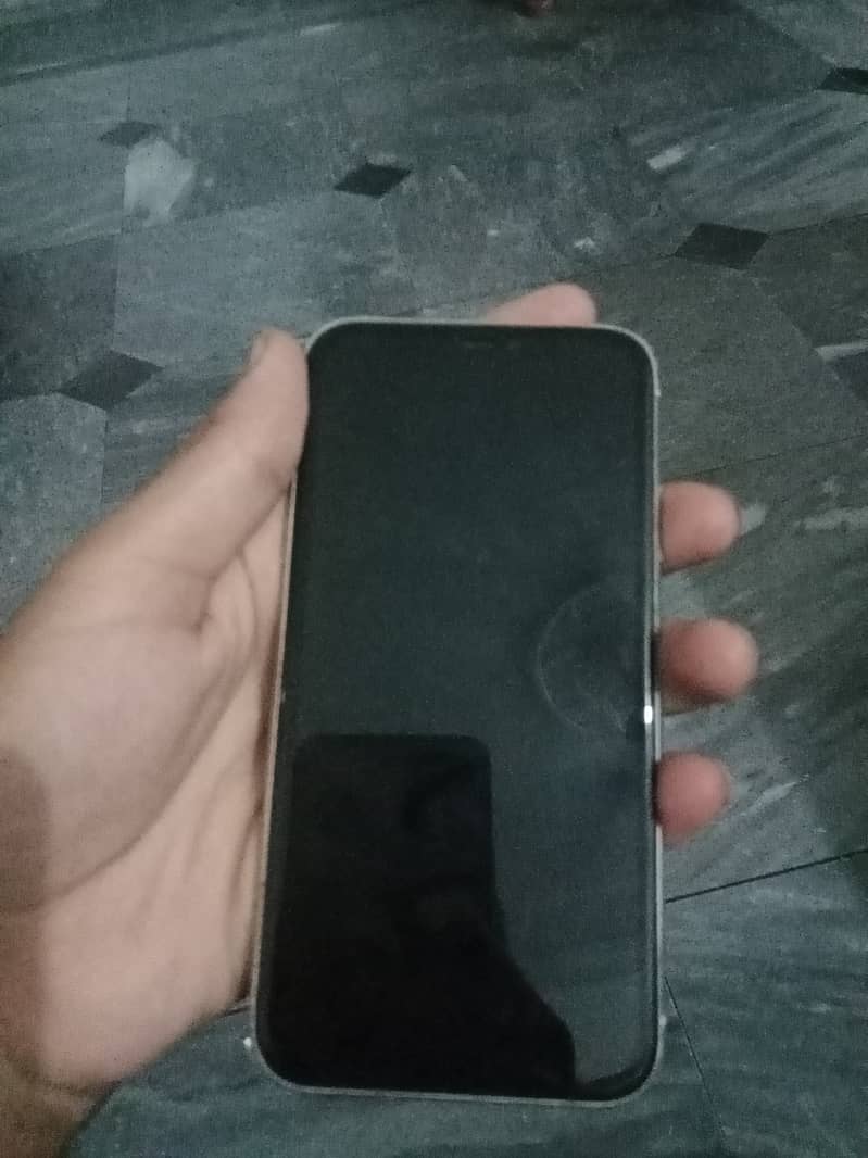 Apple iPhone 11 2