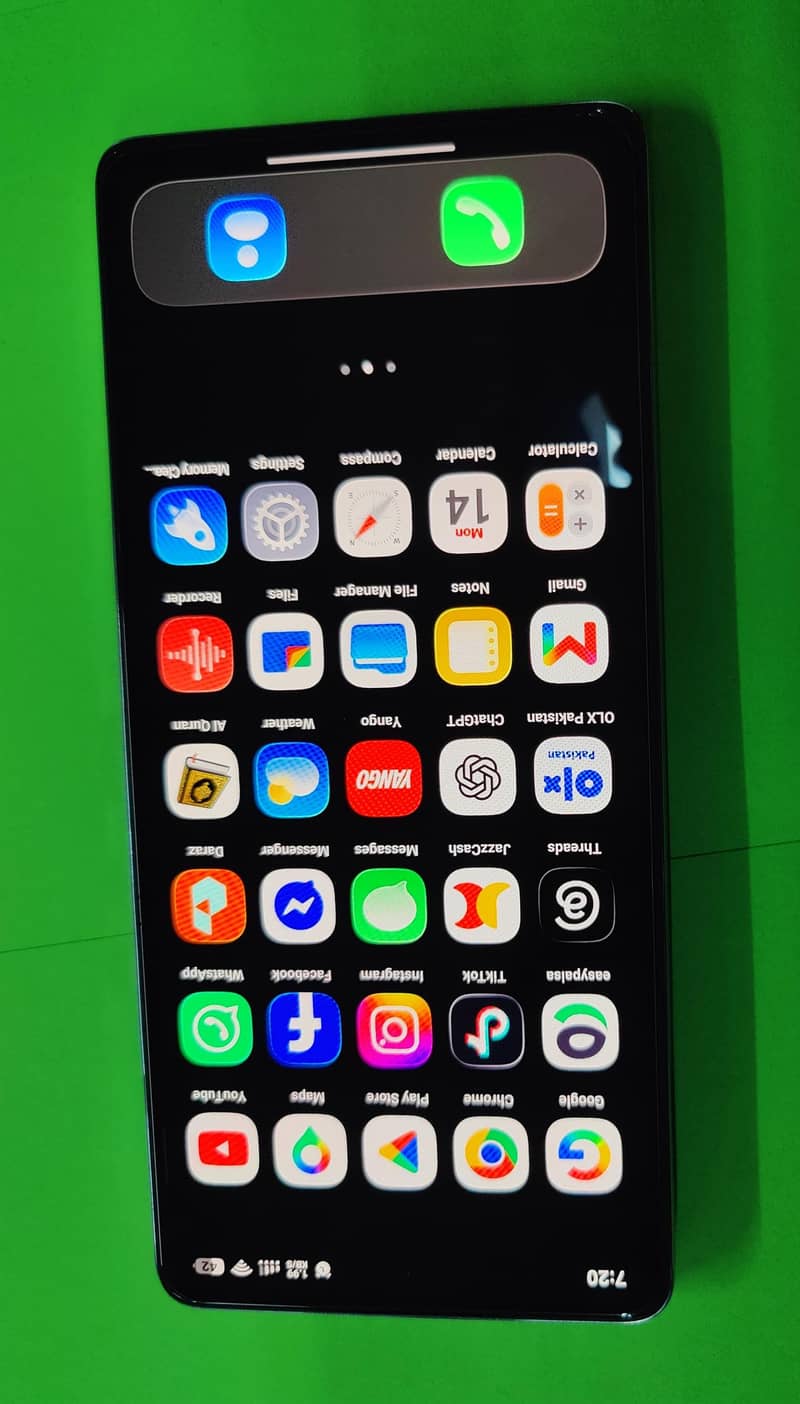 Tecno CAMON 30 1