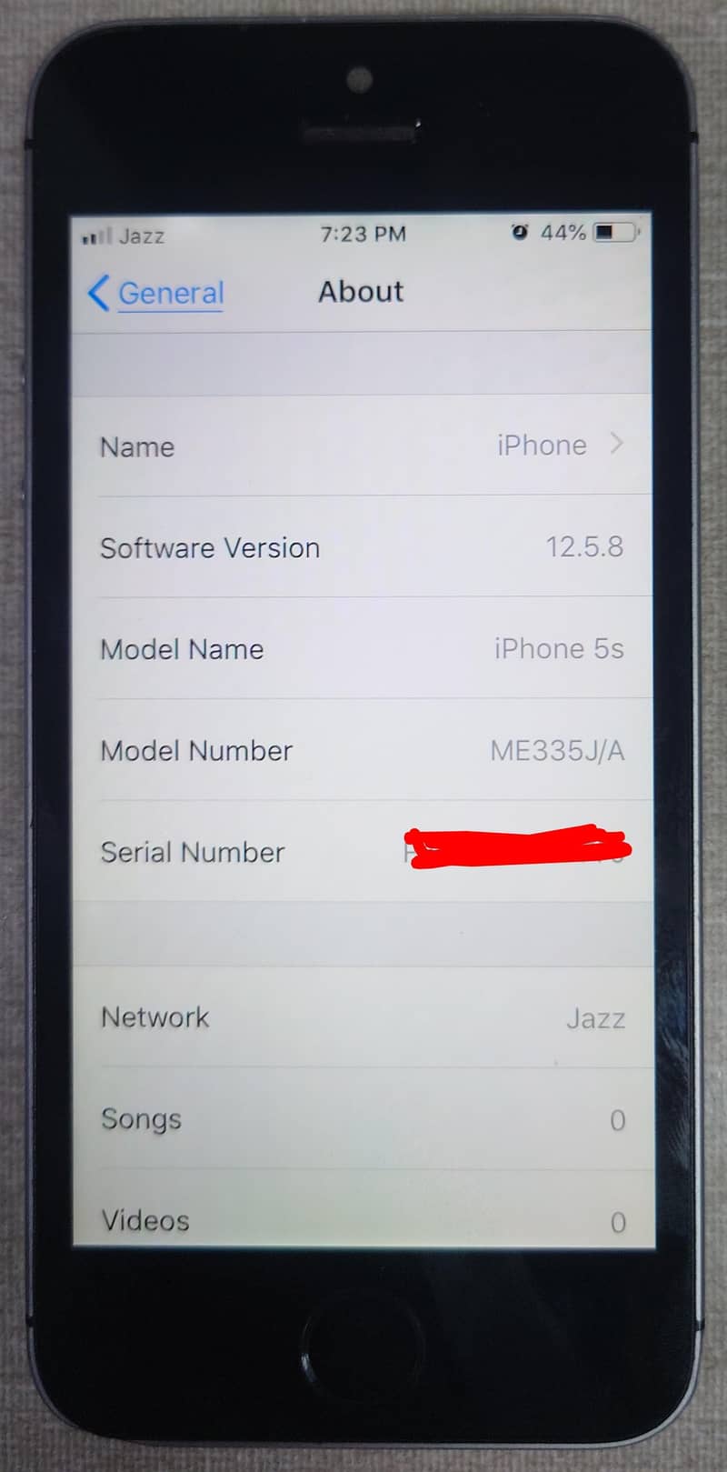 Apple iPhone 5s 4