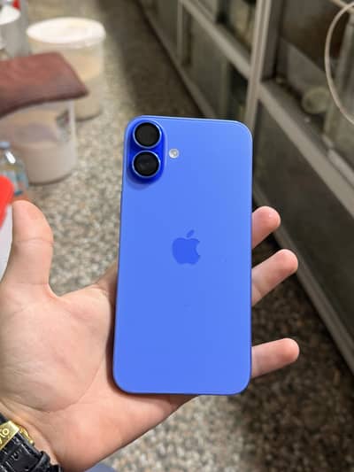 Apple iPhone 16 Plus