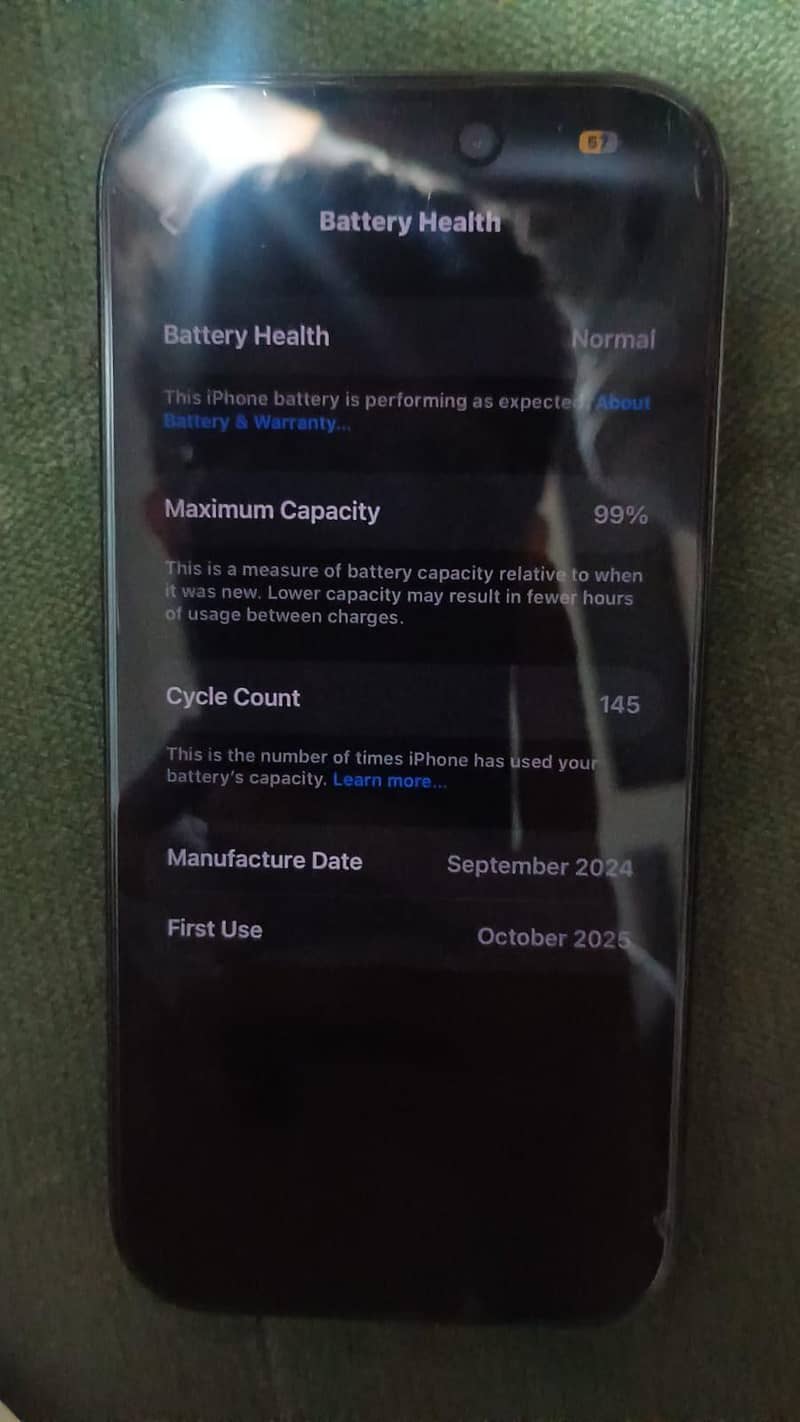Apple iPhone 16 Pro 2