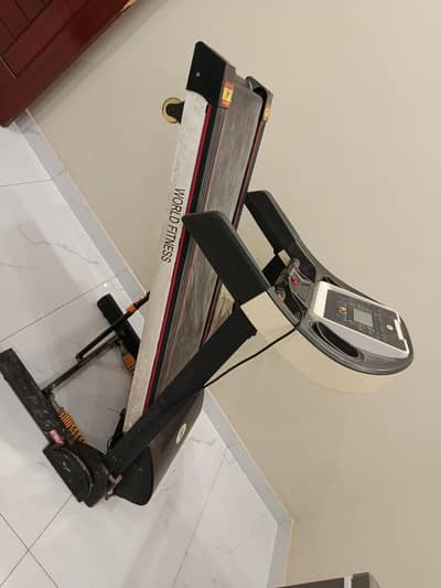 Treadmil with a capacity of 120kg for home use only