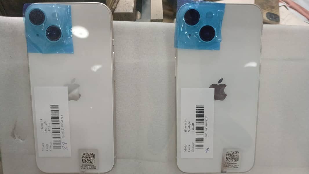 iPhone 13 base, iPhone 14 base. 2
