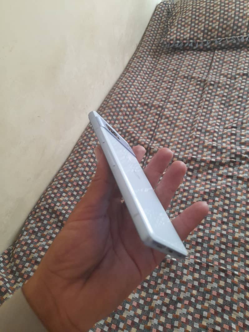 Google Pixel 7a 3