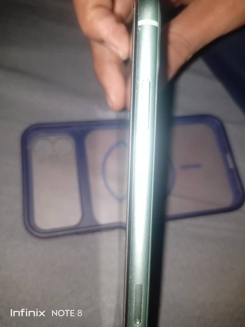 Apple iPhone 11 1