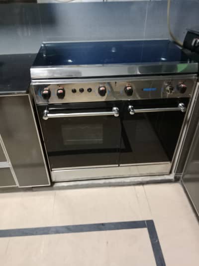 Weltron cooking range