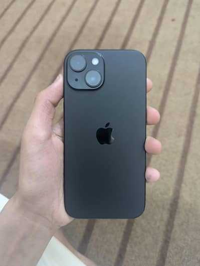 Apple iPhone 15