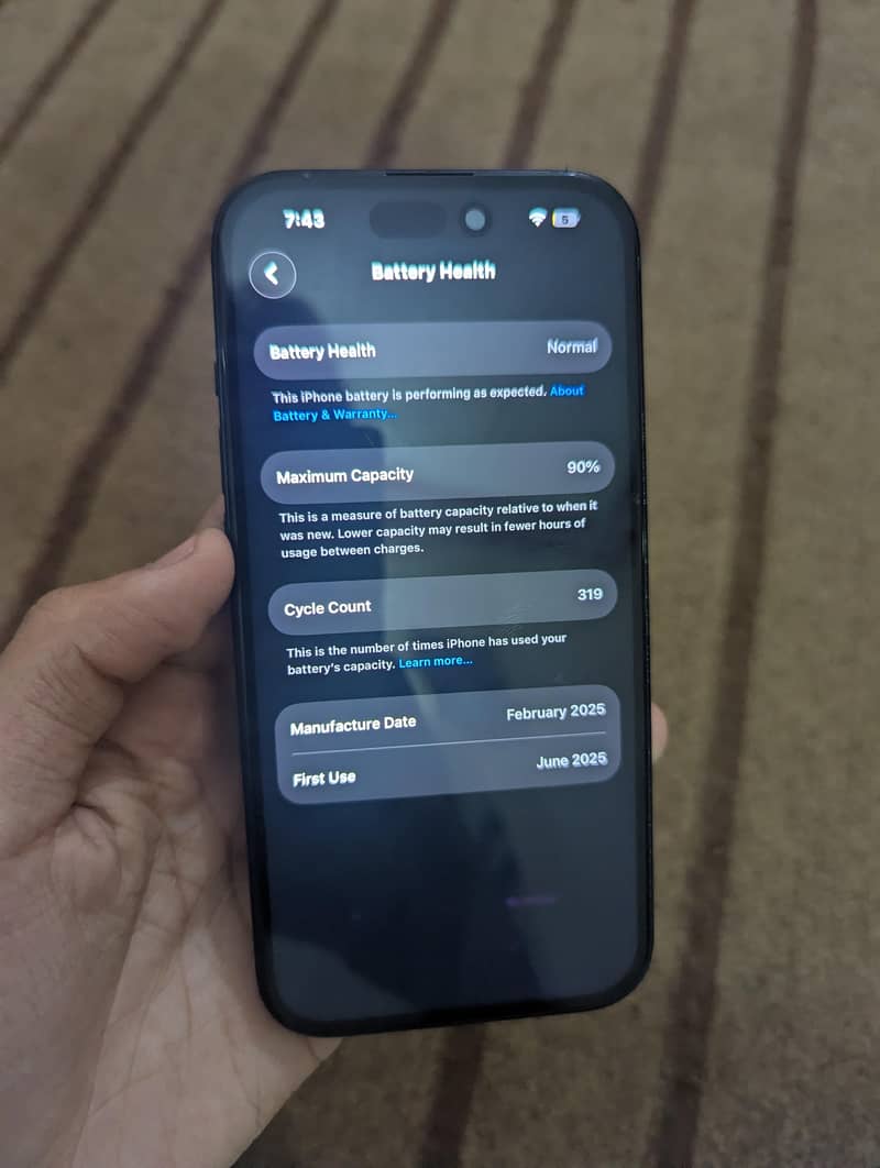Apple iPhone 15 6