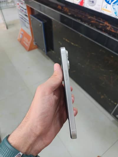 Apple iPhone 15 Pro Max mdm 256 gb