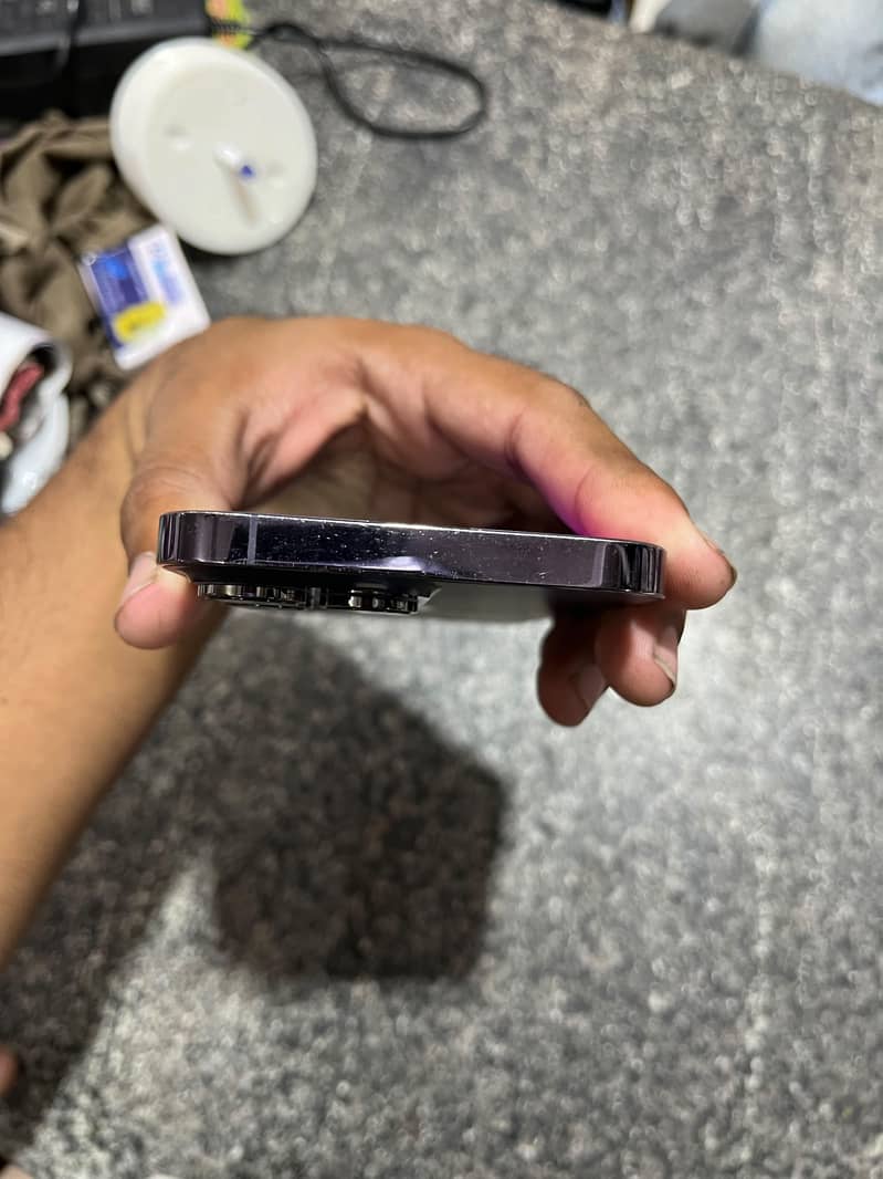 Apple iPhone 14 Pro Max 5