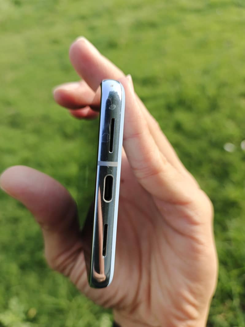 Google Pixel 8 Pro 5
