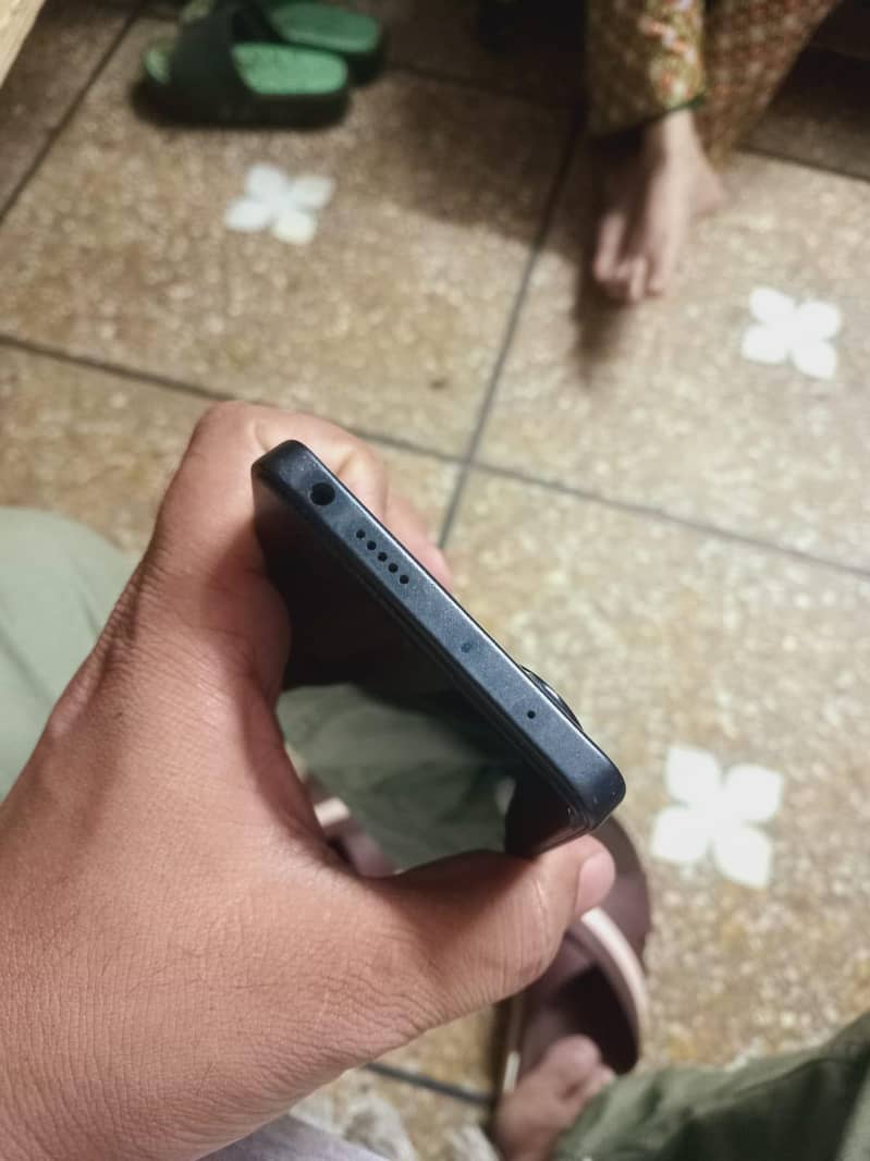 Xiaomi Redmi Note 13 Pro 3