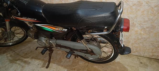 Honda CD70 2016