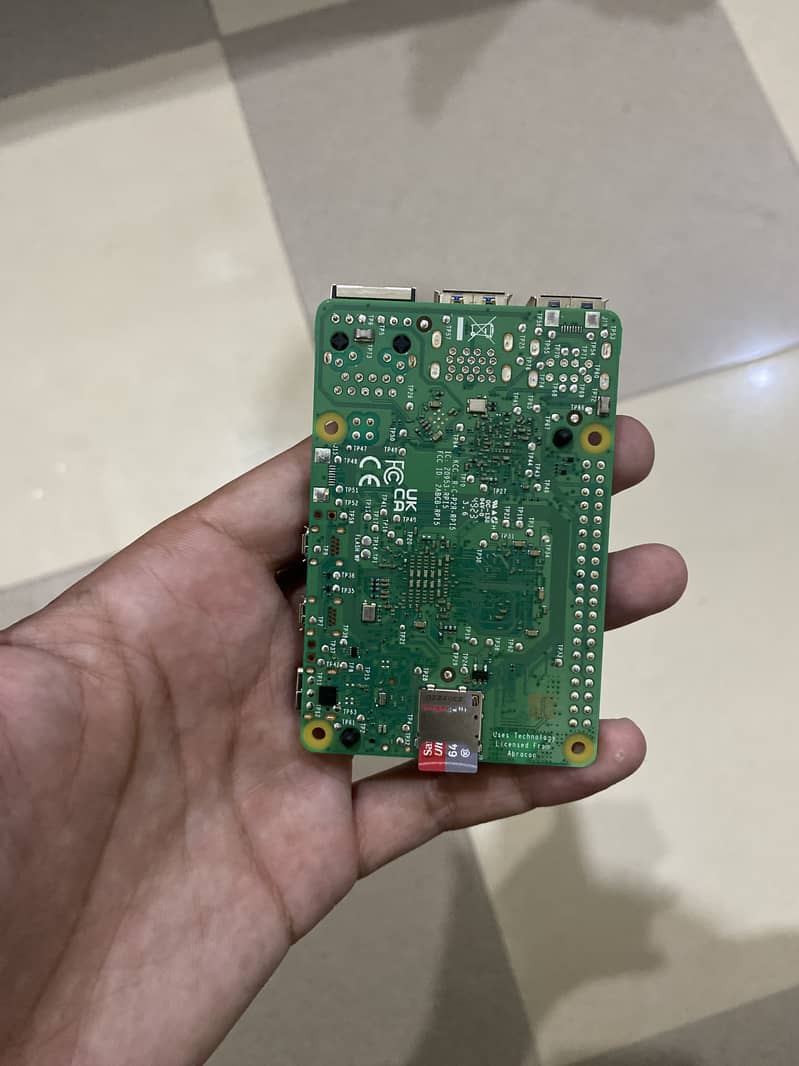Raspberry Pi 5 1