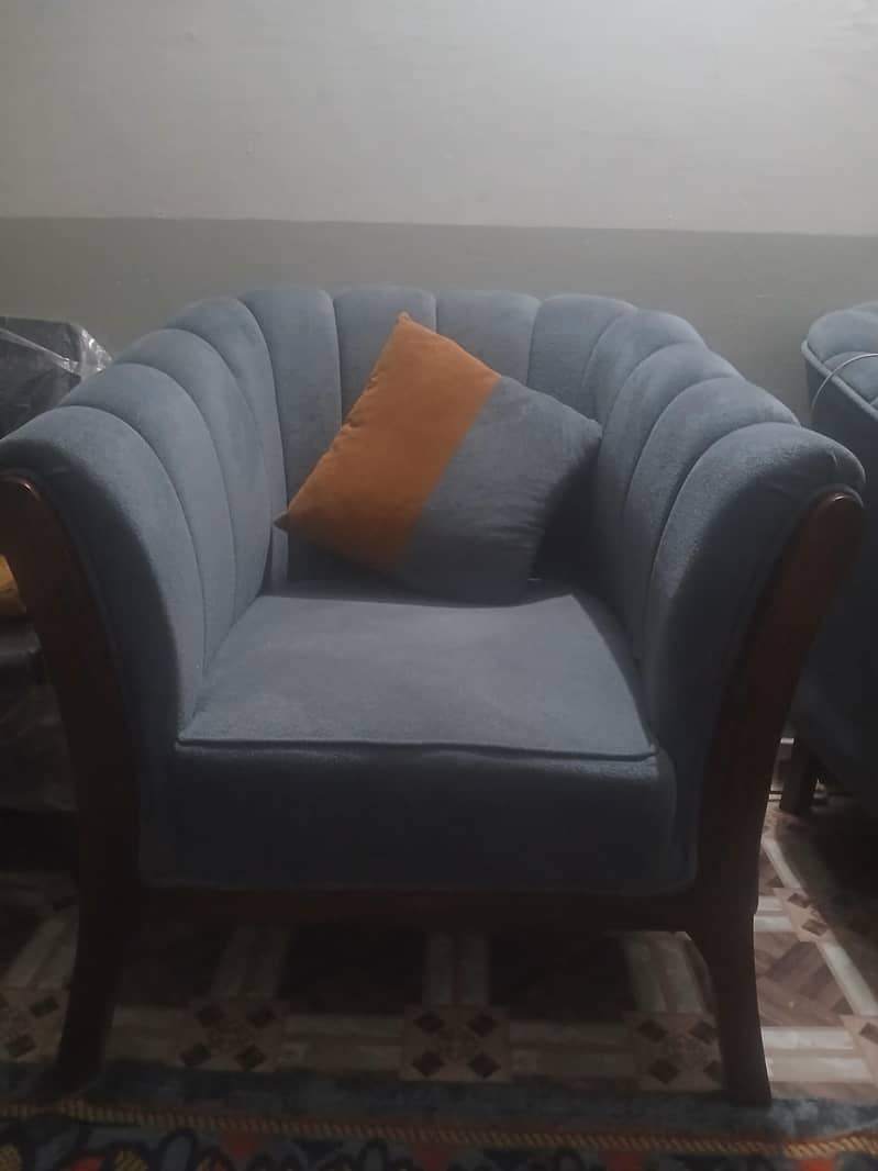 sofa chair 1