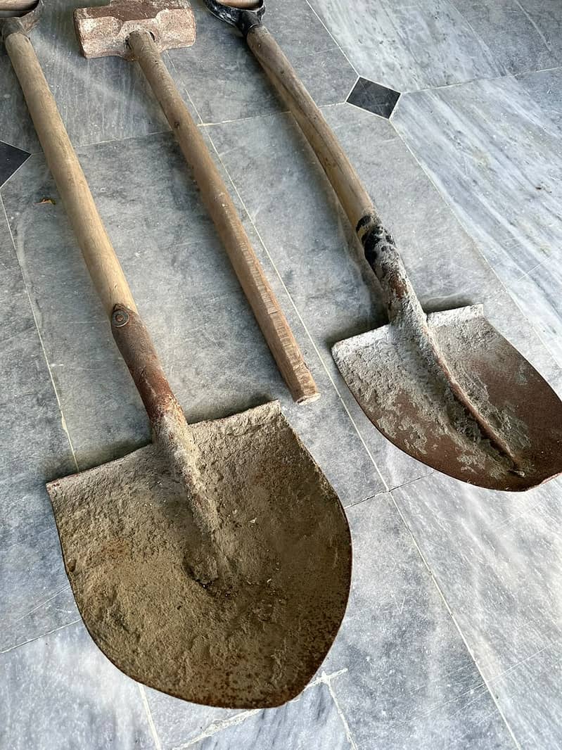 Belcha / Hatora - Construction 1
